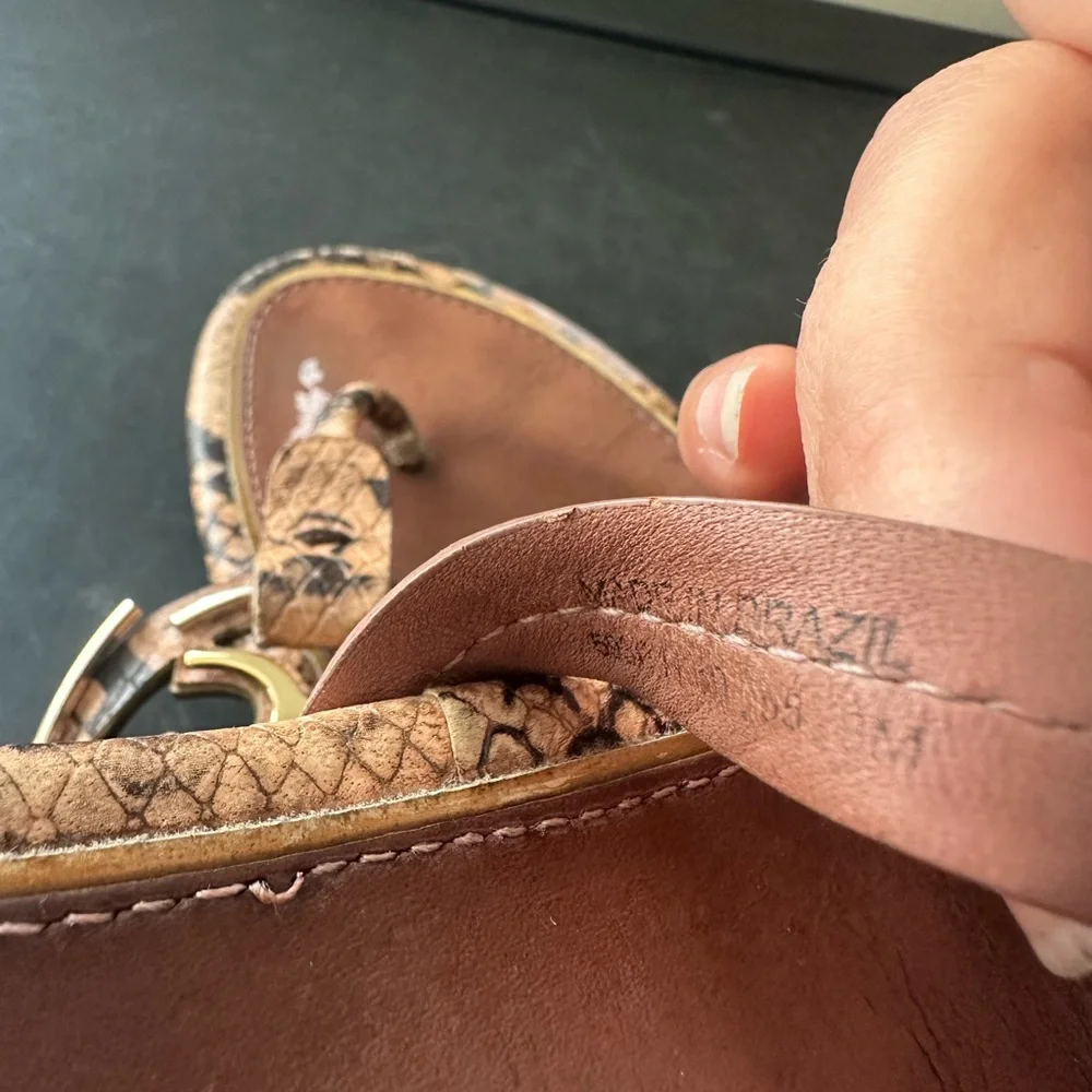 Tory Burch Miller Blush Pink Gold Metal Snake Leather Thong Sandal Logo 8M - Picture 4 of 5
